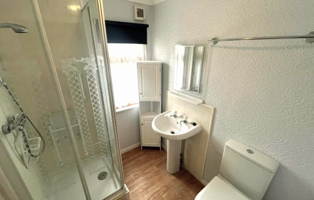 05d84d68e940f18640a2d119cad4a2c0