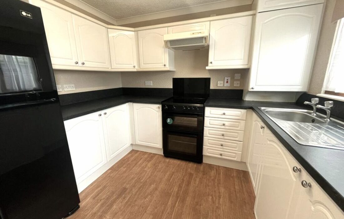 6476241d0fc7ea37b299689cef30ee94