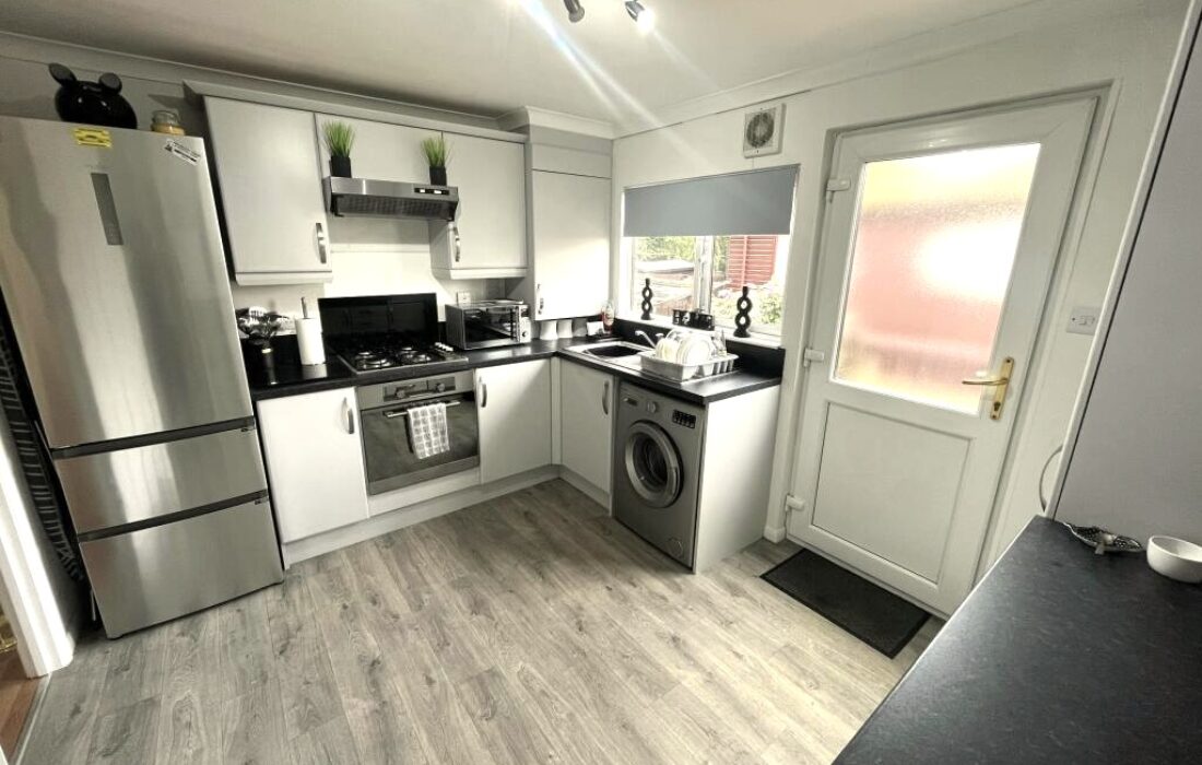 cb5df6ee47450507e05e3008a3cb380a